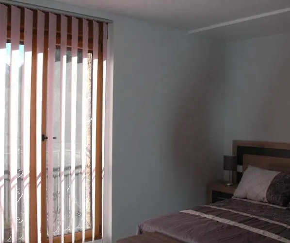 Canadina 2 * Morgovejo